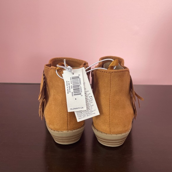 BNWT size 8 Tan Ankle Boots from Old Navy - Picture 3 of 6